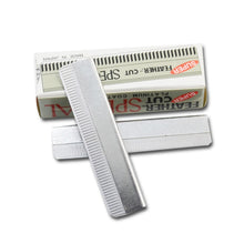 Load image into Gallery viewer, 10 PCS Professional Hairdressing Tools Scraper Blade Eyebrow Trimmer Shaving Scratching Hair Feather Blade(Silver)