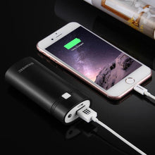 Load image into Gallery viewer, HAWEEL DIY 2x 18650 Battery (Not Included) 5600mAh Power Bank Shell Box with USB Output &amp; Indicator, DIY 2 Batteries(Black)