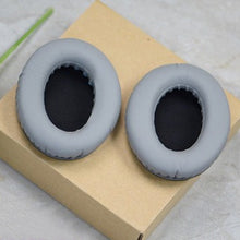 Load image into Gallery viewer, 1 Pair Soft Earmuff Headphone Jacket with Sound Insulation Cotton for BOSE QC2 / QC15 / AE2 / QC25