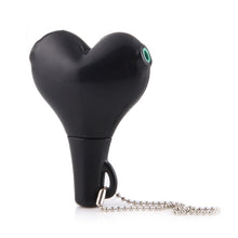 Load image into Gallery viewer, 1 Male to 2 Females 3.5mm Jack Plug Multi-function Heart Shaped Earphone Audio Video Splitter Adapter with Key Chain for iPhone, iPad, iPod, Samsung, Xiaomi, HTC and Other 3.5 mm Audio Interface Electronic Digital Products