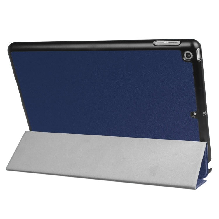 For iPad 9.7 (2018) & iPad 9.7 (2017) Custer Texture Horizontal Flip Leather Case with Three-folding Holder & Sleep / Wake-up Function