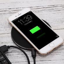 Load image into Gallery viewer, Q21 Fast Charging Wireless Charger Station with Indicator Light