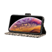 Load image into Gallery viewer, For iPhone XS Leopard Pattern Horizontal Flip Leather Case with Holder &amp; Card Slots