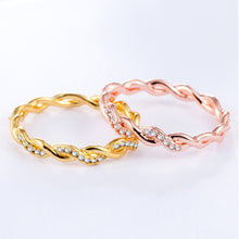 Load image into Gallery viewer, Simple Stylish Ladies Full Rhinestone Twist Modelling Ring(US Size:7), US Size:7