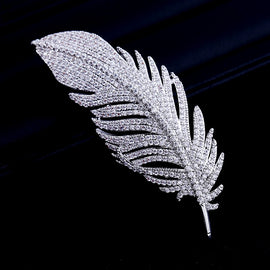 Simple Lady Feather Pattern High-grade Platinum Suits Corsage Brooch, Feather Pattern