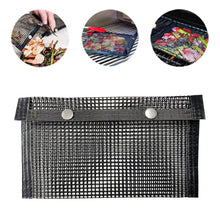 Load image into Gallery viewer, Barbecue Heat Resistant Non-stick Grilling Mesh BBQ Baking Bag, Size: 24 x 14cm (Black), 24 x 14cm (Black)