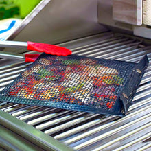 Load image into Gallery viewer, Barbecue Heat Resistant Non-stick Grilling Mesh BBQ Baking Bag, Size: 24 x 14cm (Black), 24 x 14cm (Black)