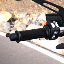 Load image into Gallery viewer, CS-974A1 Motorcycle Scooter Smart Three Gear Temperature Control Electric Hand Grip Cover Heated Grip Handlebar, CS-974A1