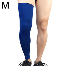 Load image into Gallery viewer, Professional Outdoor Sports Basketball Football Knee Pads Warm Compression Leg Protectors, Size: M, Size: M