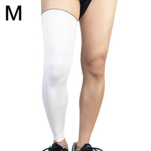 Load image into Gallery viewer, Professional Outdoor Sports Basketball Football Knee Pads Warm Compression Leg Protectors, Size: M