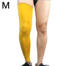 Load image into Gallery viewer, Professional Outdoor Sports Basketball Football Knee Pads Warm Compression Leg Protectors, Size: M, Size: M