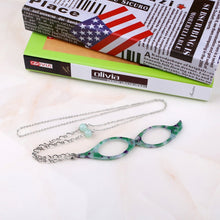 Load image into Gallery viewer, Necklace Pendant Handheld Folding Reading Glasses + 1.50D Rndom Color Delivery
