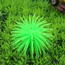 Load image into Gallery viewer, Aquarium Articles Decoration TPR Simulation Sea Urchin Ball Coral with Point, Size: S, Diameter: 7cm, 7cm