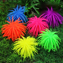 Load image into Gallery viewer, Aquarium Articles Decoration TPR Simulation Sea Urchin Ball Coral, Size: S, Diameter: 7cm, Size: S