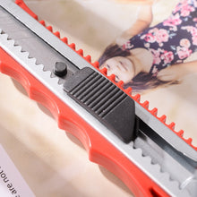 Load image into Gallery viewer, Large Size Utility Knife Paper Cutter with Stainless Steel Blade, Random Color Delivery, Knife Cutter