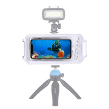 Load image into Gallery viewer, PULUZ 45m/147ft Waterproof Diving Case Photo Video Taking Underwater Housing Cover for iPhone 14 Series, iPhone 13 Series, iPhone 12 Series, iPhone 11 Series, iPhone X Series, iPhone 8 &amp; 7, iPhone 6s, iOS 13.0 or Above Version iPhone