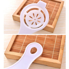 Load image into Gallery viewer, 20pcs Separator for Egg White and Yolk, 1PCS(White)