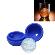 Load image into Gallery viewer, Creative Star Wars Silicone Ice Cube Mold, Size: about 7.5cm, Tellurion Shape