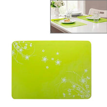 Load image into Gallery viewer, 40x30cm Anti-skidding Silicone Heat Insulation Mat for Food Dish / Beverage / Oven / Kid Table