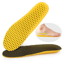 Load image into Gallery viewer, 1 Pair Sports Shock Absorption Breathable Soft Thick Sweat Absorbent Insoles for Men / Women, Size: S(35-41 Yards), Size: S(35-41 Yards)
