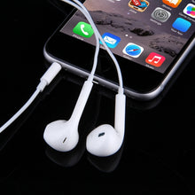 Load image into Gallery viewer, 3.5mm Earphones with Wired Control and Mic for Android Phones / PC / MP3 Player / Laptops