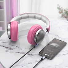 Load image into Gallery viewer, NORTHJO LTM03 8 Pin to 3.5mm Audio AUX Jack Cable, 0.5m, 1m, 1.5m