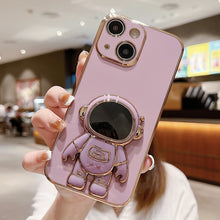 Load image into Gallery viewer, Electroplating Astronaut Holder Phone Case, For iPhone 16, For iPhone 15 Pro Max, For iPhone 15 Pro, For iPhone 15 Plus, For iPhone 15