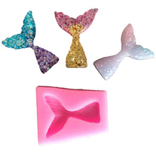 Load image into Gallery viewer, 10 PCS Fondant Mermaid Fishtail Silicone Mold Baking Tools Chocolate Cake Decorating Mold, Fishtail Shape