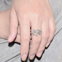 Load image into Gallery viewer, Fashion Elegant Adjustable Flowers with Diamond Forefinger Rings Women Jewelry