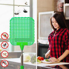 Load image into Gallery viewer, Creative Retractable Plastic Fly Swatter Summer Supplies Mosquito Swatter