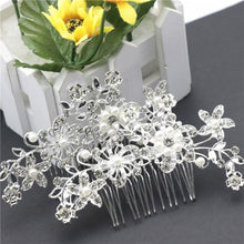 Load image into Gallery viewer, Wedding Hair Clips Romantic Crystal Pearl Flower HairPin Rhinestone Tiara Bridal Crown Hair Pins Bride Hair comb