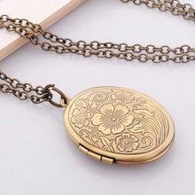 Load image into Gallery viewer, Vintage Antique Bronze Floral Patterns Carved Oval Locket Picture Memento Photos Box Necklace