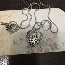 Load image into Gallery viewer, DIY Heart-shaped Photo Frame Memory Locket Pendant Necklace Jewelry, gold, silver