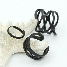 Load image into Gallery viewer, 3 PCS Women Punk Black Matte Ring Set