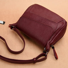 Load image into Gallery viewer, Summer Leather Luxury Handbags Female Shoulder Messenger Bag
