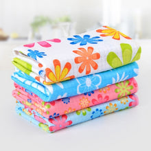 Load image into Gallery viewer, 4 PCS / Set Microfiber Printed Flowers Cloth Cleaning Cloth, Microfiber Printed Towels