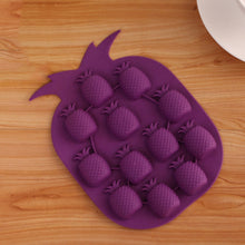 Load image into Gallery viewer, 5 PCS Pineapple Creative Silicone Ice Tray Ice Maker Ice Mold, Random Color Delivery, Pineapple Ice Maker