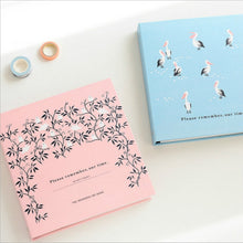 Load image into Gallery viewer, DIY Loose-leaf Self-adhesive Photo Album, He Finch, Pelican, Yellow Pear, Pink Flamingo