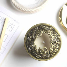 Load image into Gallery viewer, Built-in Wrought Iron Polythermal Anti-hanging Wall Scented Candle Zinc Alloy Smart Cover, Flower Section, Golden Snowflake, Holy Fruit, Butterfly Love Flower, 3D Butterfly, Dragonfly
