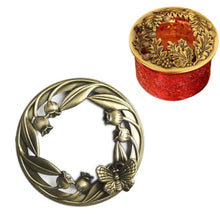 Load image into Gallery viewer, Built-in Wrought Iron Polythermal Anti-hanging Wall Scented Candle Zinc Alloy Smart Cover, Flower Section, Golden Snowflake, Holy Fruit, Butterfly Love Flower, 3D Butterfly, Dragonfly