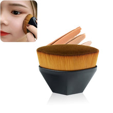 Load image into Gallery viewer, Petal Foundation Brush BB Cream Makeup Brushes Loose Powder Brush Flat Kit Pincel Maquiagem, Black, Pink