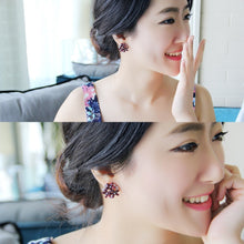 Load image into Gallery viewer, Fashion Zircon Rhinestone 3 Flower Stud Earrings for Women Jewelry, blue, red, black