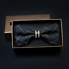 Load image into Gallery viewer, Polyester Yarn Diamond Bow Tie Metal Bow for Men