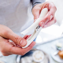 Load image into Gallery viewer, New Electric Latte Art Pen For Coffee Cake Pen For Spice Cake Decorating Pen Coffee Carving Pen Baking Pastry Tools