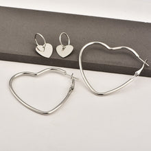 Load image into Gallery viewer, Women Fashion Simple Metal Love Heart Hoop Earrings Set