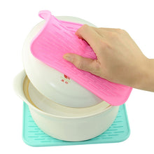 Load image into Gallery viewer, Thicken Colorful Silicone Insulation Mat European Anti-burning Pot Pad Table Waterproof  Phone Pad