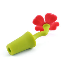 Load image into Gallery viewer, 3 PCS Creative Wine Drink Preservation Stopper Flower Silicone Wine Stopper, 3 PCS Rose Stopper, 3 PCS Red Sun Flower Beer Stopper, 3 PCS Leaf Beer Stopper