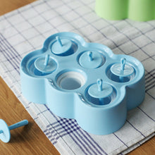 Load image into Gallery viewer, Mini DIY Creative Popsicle Mould Environmentally Friendly Silicone Ice Cube Ice Cream Mould, Rectangular, Triangle