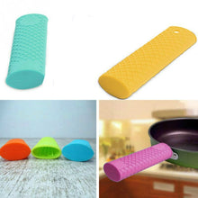 Load image into Gallery viewer, 2 PCS Durable Thick Silicone Pot Handle Multicolor Thermal Insulation Sleeve Anti Skid Non Slip Soft Handle Pot Cover