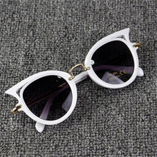 Load image into Gallery viewer, Fashion Baby Girls and Boys Cat Eyes Sunglasses Anti-UV Sunglasses
